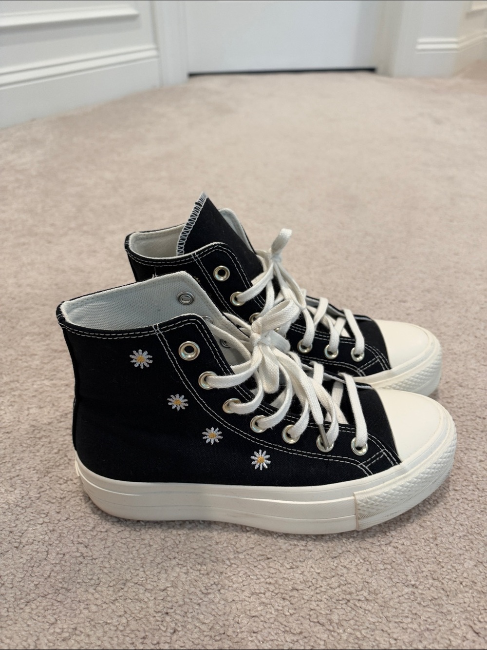 Converse Black High-Top Canvas Sneakers with Daisy Embroidery